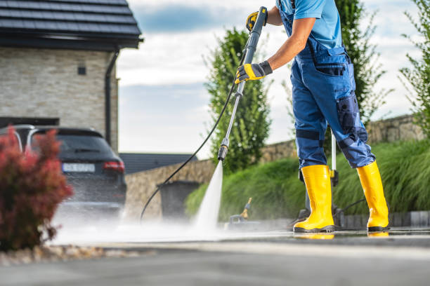 Post-Construction Pressure Washing in Zapata, TX